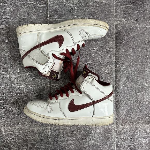 Men's Vintage Y2K 2006 Nike SB White Team Red Maroon Dunk High Mafia Pack Sz 9.5